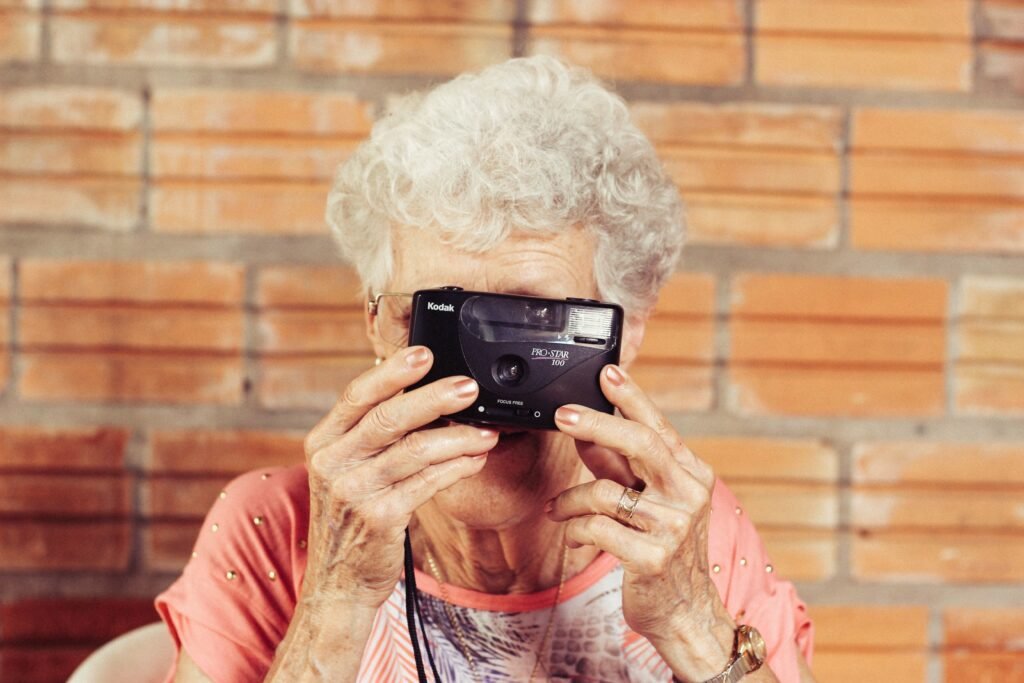 Razni su stereotipi o starijim ljudima Foto: Unsplash